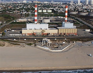The Scattergood power plant in El Segundo, CA